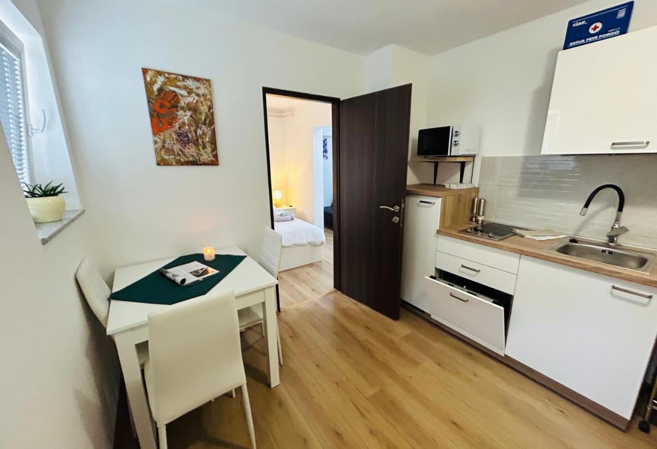 In Time Apartment